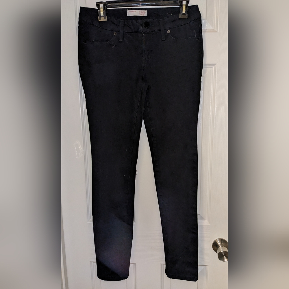 Women's Black Jeans, juniors size 9, no boundaries like new condition